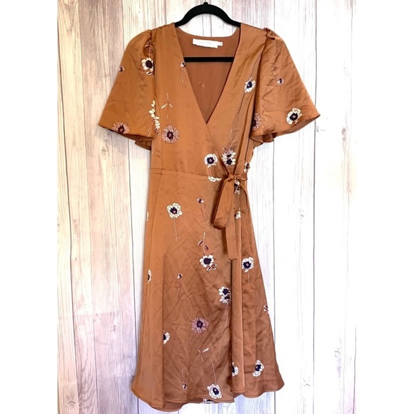 ASTR Brown Floral Wrap Dress Size Small S - Picture 2 of 5